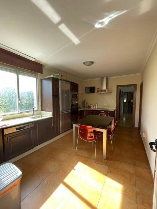 Chalet Casa Con Piscina En Arbo Vigo Extérieur photo